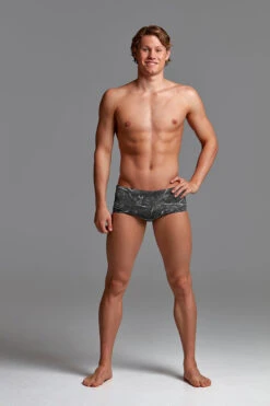 Funky Trunks - Crack Up Mens Classic Trunks 10 Funky Trunks - Crack Up Mens Classic Trunks -Swimming Clothing funky trunks crack up classic mens trunks 4