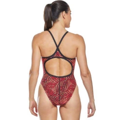 TYR - Swarm Diamondfit Ladies Swimsuit - Red -Swimming Clothing tyr swarm womens diamondfit one piece swimsuit red 610 3