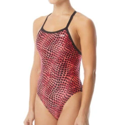 TYR - Swarm Diamondfit Ladies Swimsuit - Red -Swimming Clothing tyr swarm womens diamondfit one piece swimsuit red 610 8