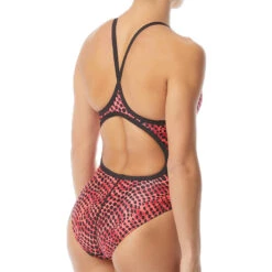 TYR - Swarm Diamondfit Ladies Swimsuit - Red -Swimming Clothing tyr swarm womens diamondfit one piece swimsuit red 610 9